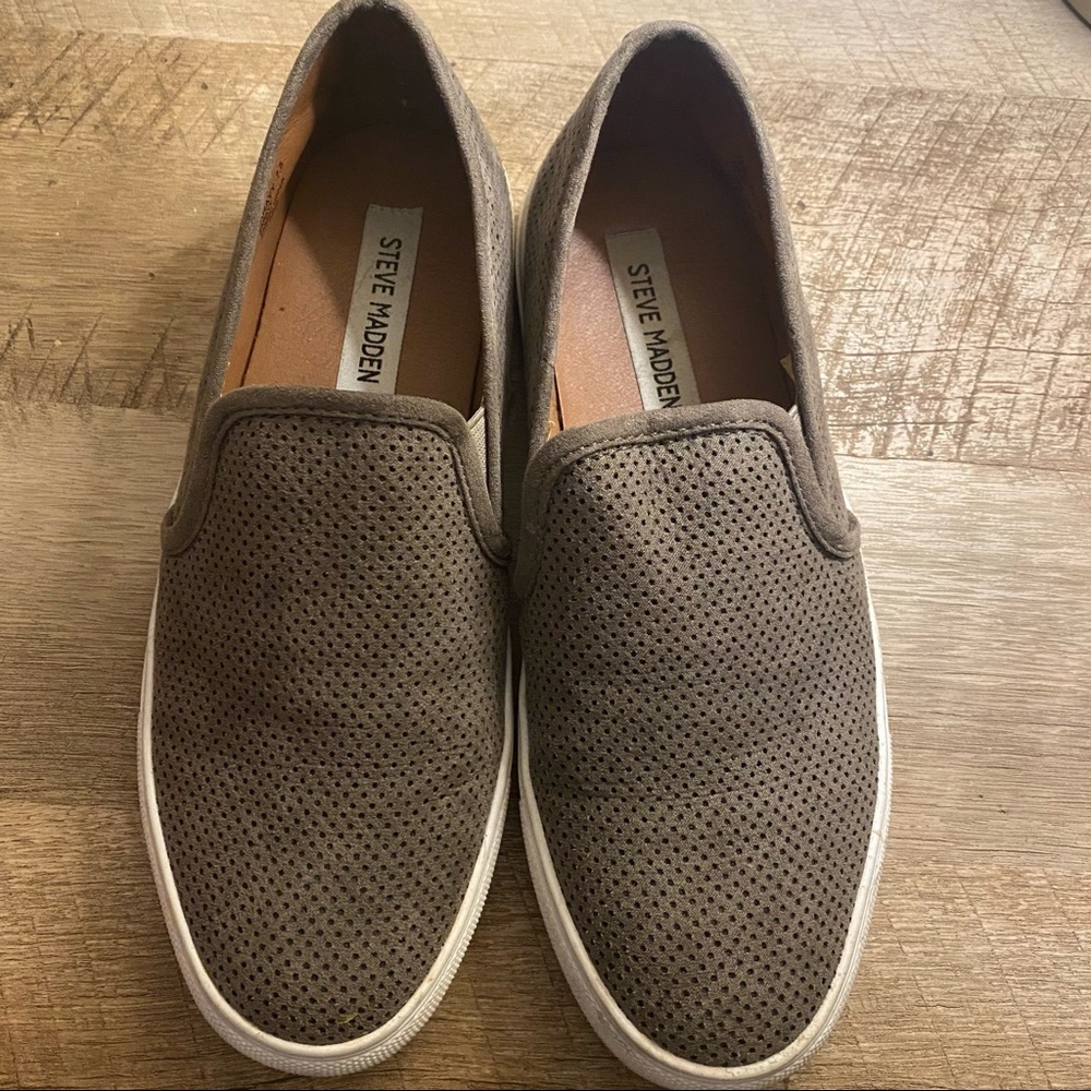 Steve Madden Slip Ons